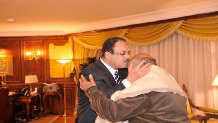 مصر.. ( الدرب الأحمر ) تفجر