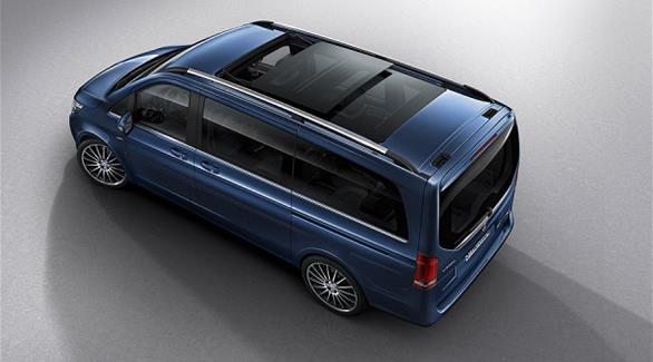 مرسيدس تجهز الفئة في بباقة فخمة