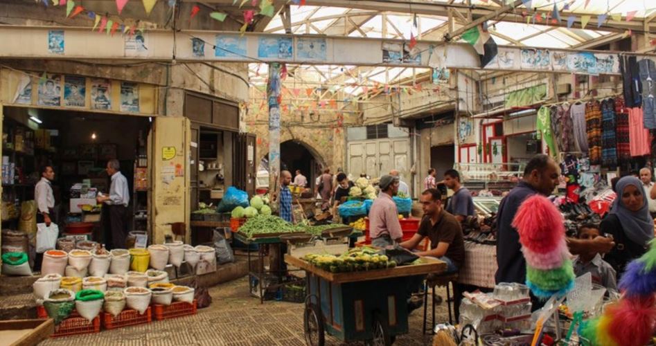 التبعية والمساعدات الخارجية يعرقلان نمو الاقتصاد