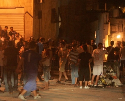 اصابة ثلاثة اشخاص بمشاجرة عشائرية في