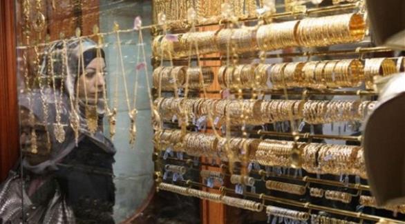 الذهب يرتفع مبتعدا عن أدنى متسوى