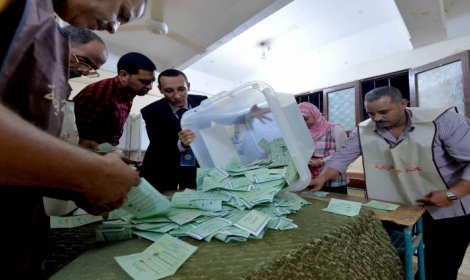 الصعايدة يطبقون العزل السياسي على أعضاء