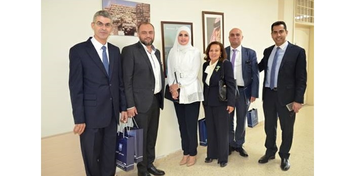 تكريم لأساتذة ماجستير إدارة الأعمال المشترك