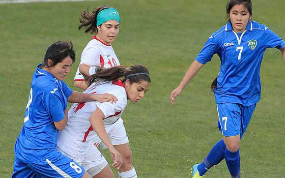 خسارة منتخب الشابات أمام أوزبكستان