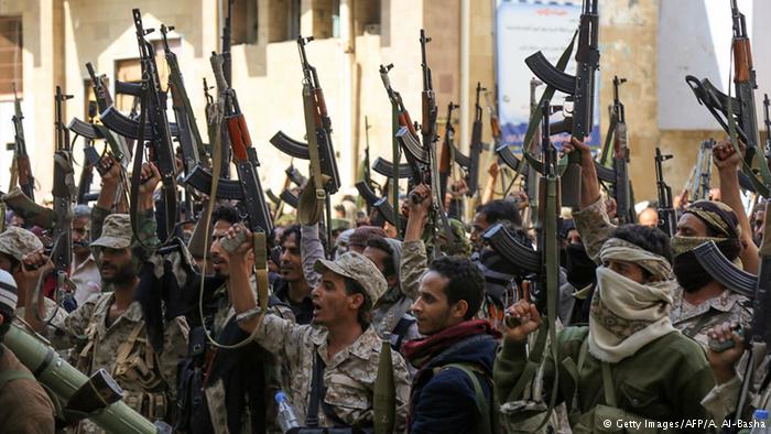 اليمن: الجيش والمقاومة الشعبية يدحران الحوثيين