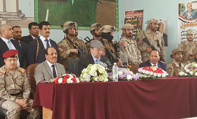 هادي من مأرب: لن نسمح بإقامة
