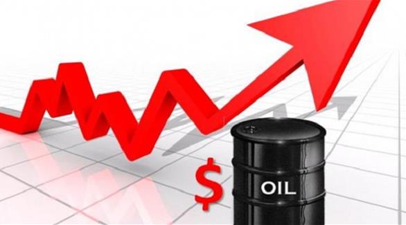 الكويت تتوقع ارتفاع سعر النفط إلى