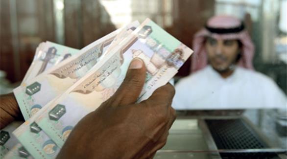 أبوظبي: انخفاض نسبة المقترضين الإماراتيين إلى