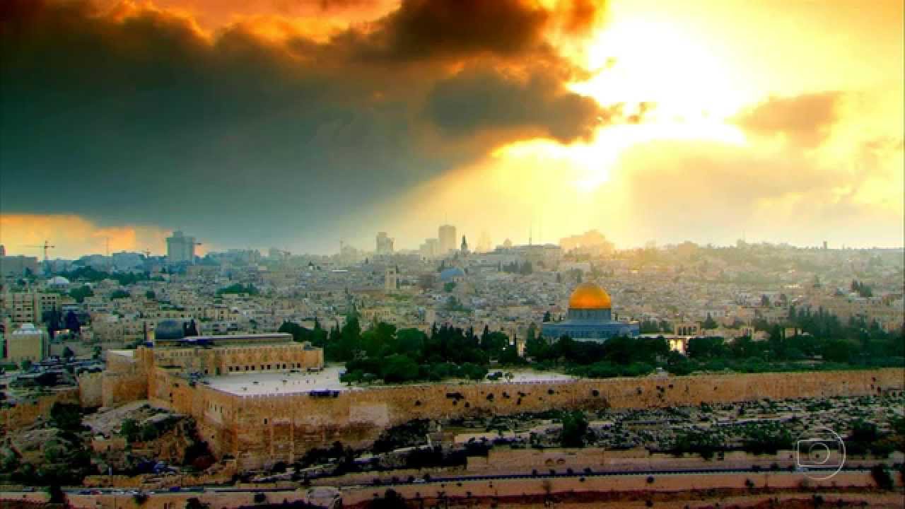 (عين على القدس) يركز على سبل