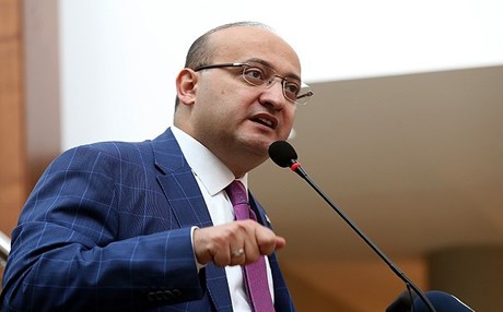 يالجين آكدوغان: لايمكن لأحد إعطائنا دروسا