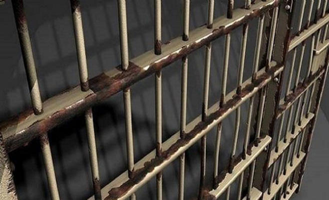 الحبس 10 اعوام لمتهمين تخصصا بسرقة