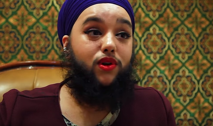 هذه الفتاة دخلت موسوعة غينيس (كأصغر