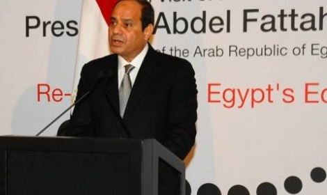 شاهد تعليق مذيعة بعدم إستقبال هولاند