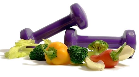 الأكل غير الصحي وعدم النشاط يسرعان