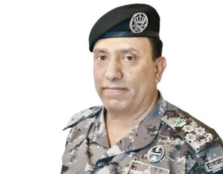 توقيف شخصين اعتديا على منزل مدير