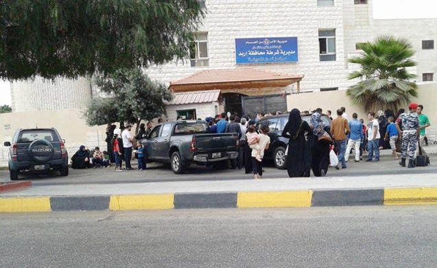 الأمن يتعامل مع جسم مشبوه أمام