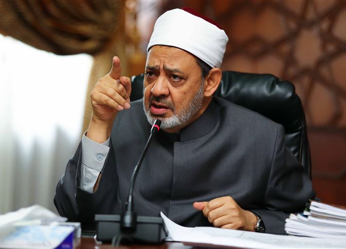 شيخ الأزهر يلتقي بابا الفاتيكان