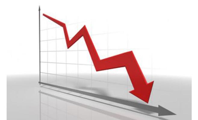 انخفاض العجز بالميزان التجاري للمملكة بنسبة