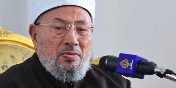 انتقادات واسعة للقرضاوي لتبريره الهجمات الانتحارية
