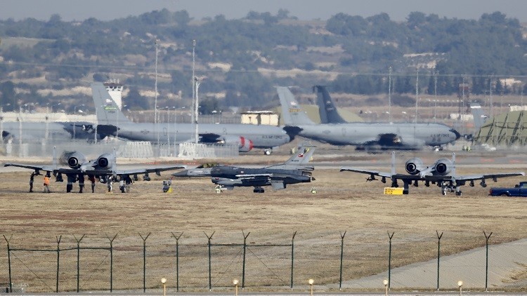 تركيا تغلق مجالها الجوي امام الطائرات