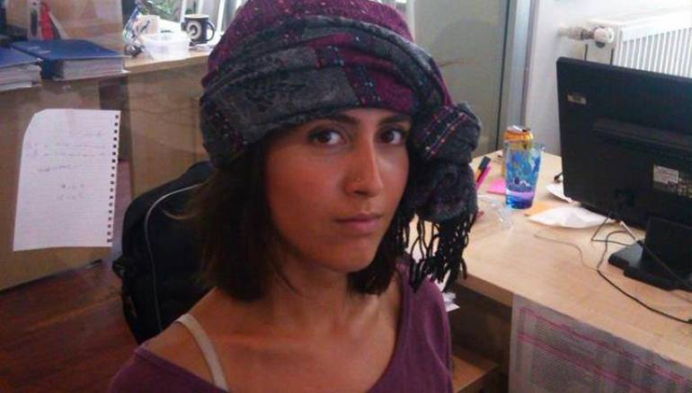 لاجئة سورية تروي تفاصيل احتجازها مع