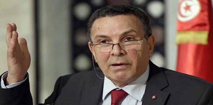 وزير الدفاع التونسي: 1000 تونسي يقاتلون