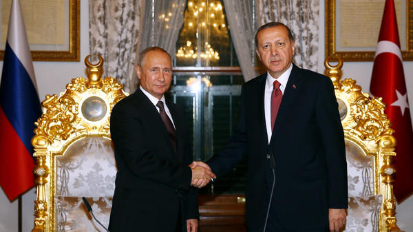 أردوغان وبوتين.. تعهد بالسعي للتوافق حول