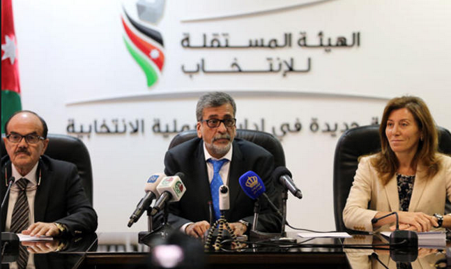 أسماء المرشحين داخل القوائم الانتخابية سترتب