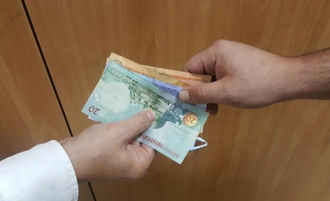 الأمن ينفي إيقاف مرشح في عمان