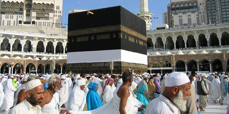منع الحجاج من طواف القدوم قبل