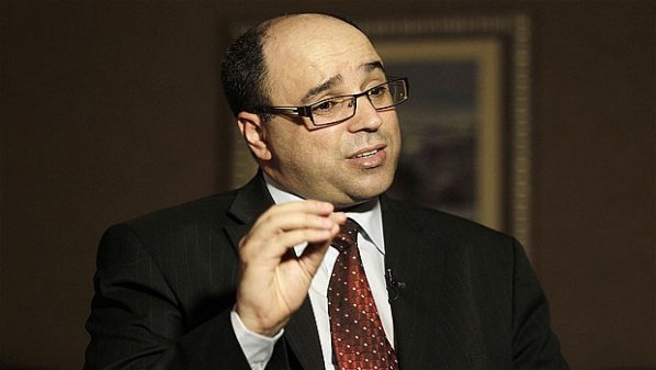 المراقب الدولي أنور مالك: يجب رفع