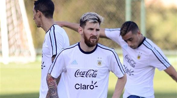 ميسي يتدرب لعشر دقائق مع منتخب