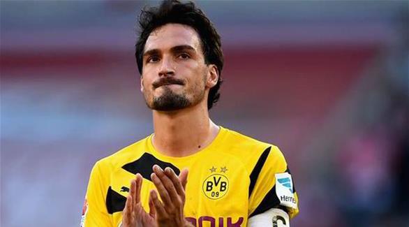 برشلونة يرصد 32 مليون يورو للتعاقد