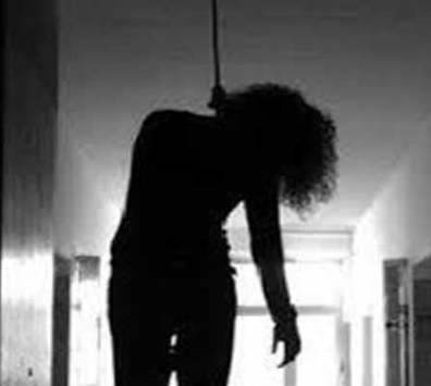 انتحار فتاة سورية بمخيم الأزرق