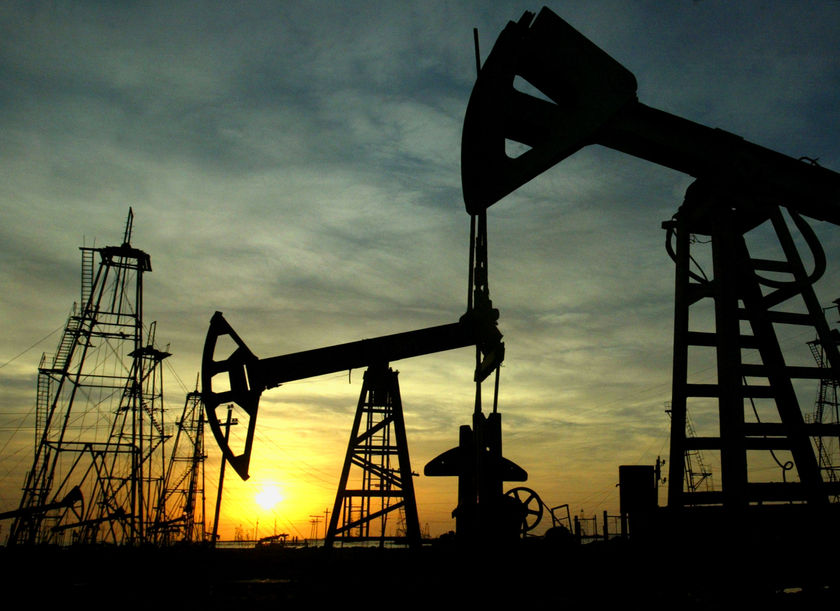أسواق النفط العالمية تترقب لقاء وزيري
