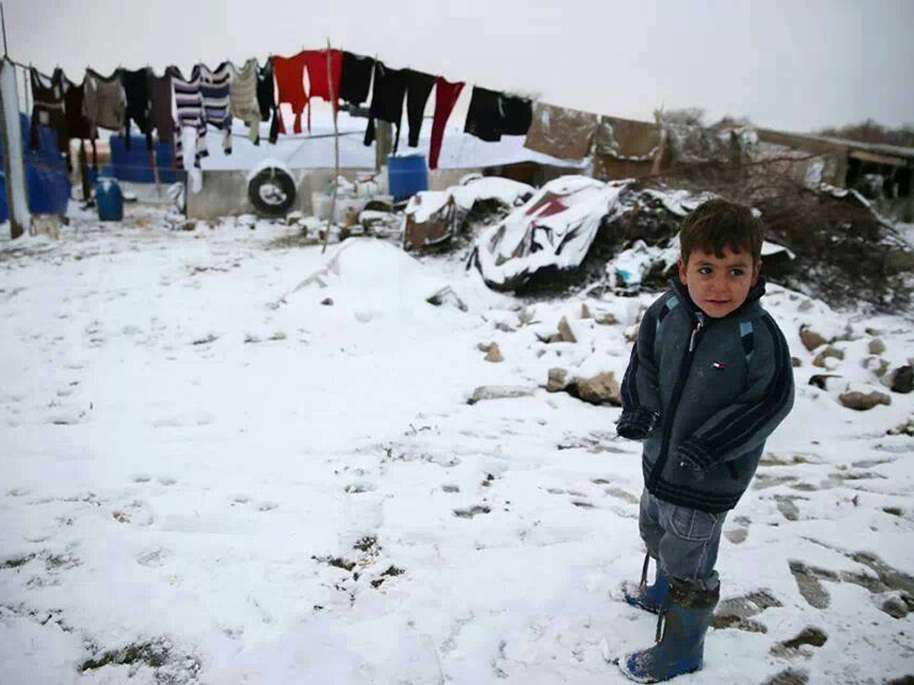 صقيع وثلوج شمال سوريا ومآسي اللاجئين
