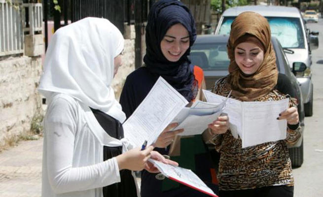 عقوبات بحق طلبة حاولوا الغش في