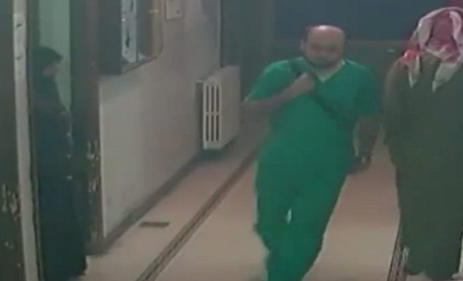 لحظة مقتل طبيب الأطفال الوحيد في
