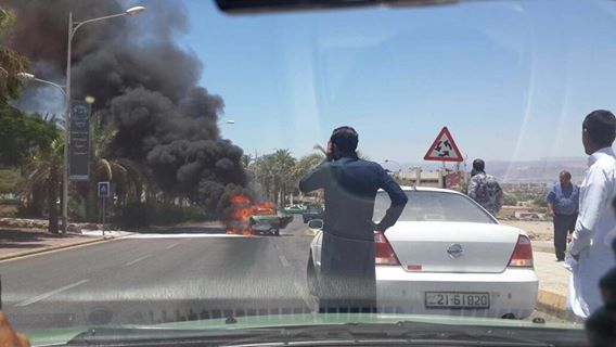 احتـــراق مركبة بعد تدهورها في العقبة..