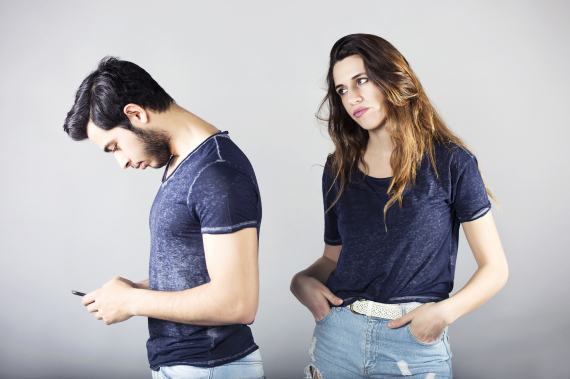 تطبيقات هاتفية تساعد في كشف الخيانة
