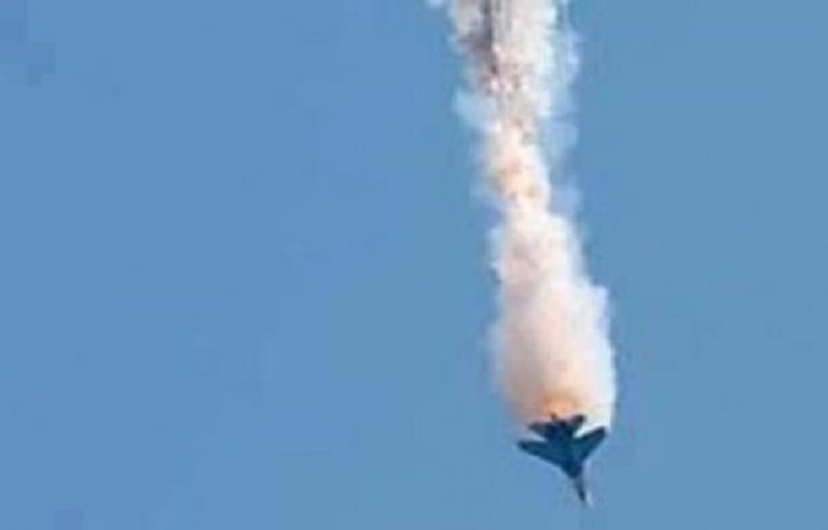 أنباء عن سقوط طائرة حربية سورية