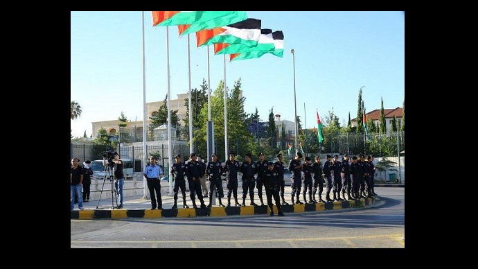 الأمن يمنع اعتصام لحملة شهادة الدكتوراه