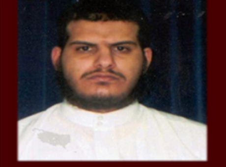 اشترك في قتل 15 شخصا وشرع