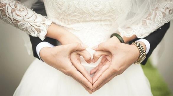 9 نصائح لتبقي زوجك متيما بحبك