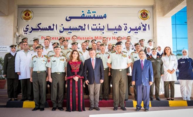 الملك والأميرة هيا بنت الحسين يفتتحان