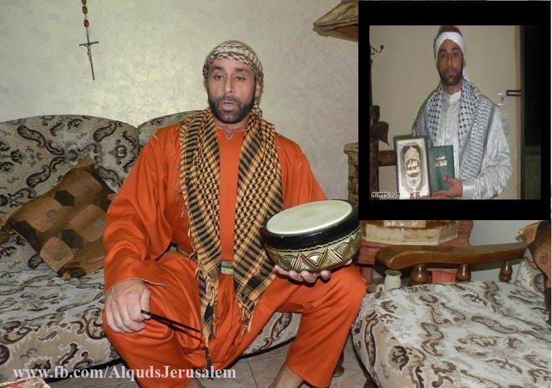 مسحراتي مسيحي يوقظ أهل عكا منذ