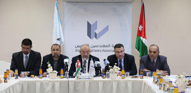 الطباع: لا خوف من انهيار صندوق
