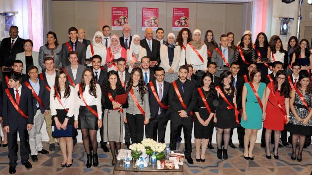 تكريم الفائزين بجوائز الملكة رانيا للتميز