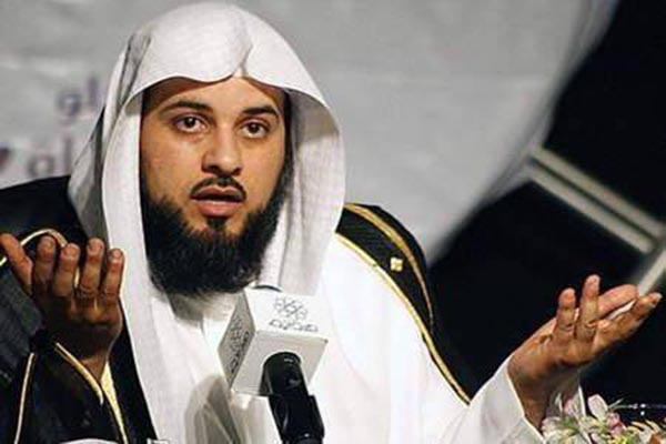 العريفي يكشف حقيقة منعه من دخول