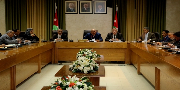 مديرو التربية يؤدون قسم التوجيهي امام